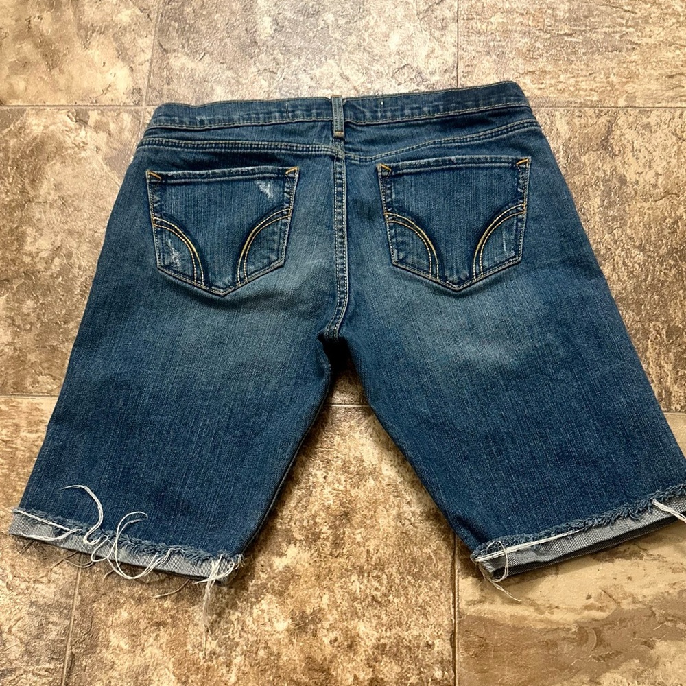 Hollister Women's Blue Denim Shorts